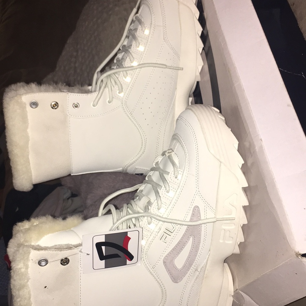 Never worn - Picture 3 of 6